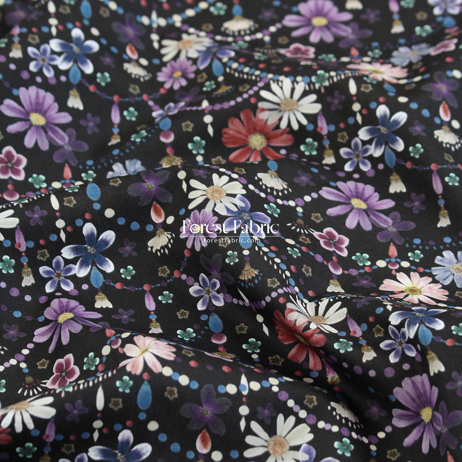 Liberty of London (Tana Lawn™ Cotton Fabric) - Floral Garland - FO:REST Fabric 布恩堂Liberty fabrictana lawnjapanese fabricykk zipper