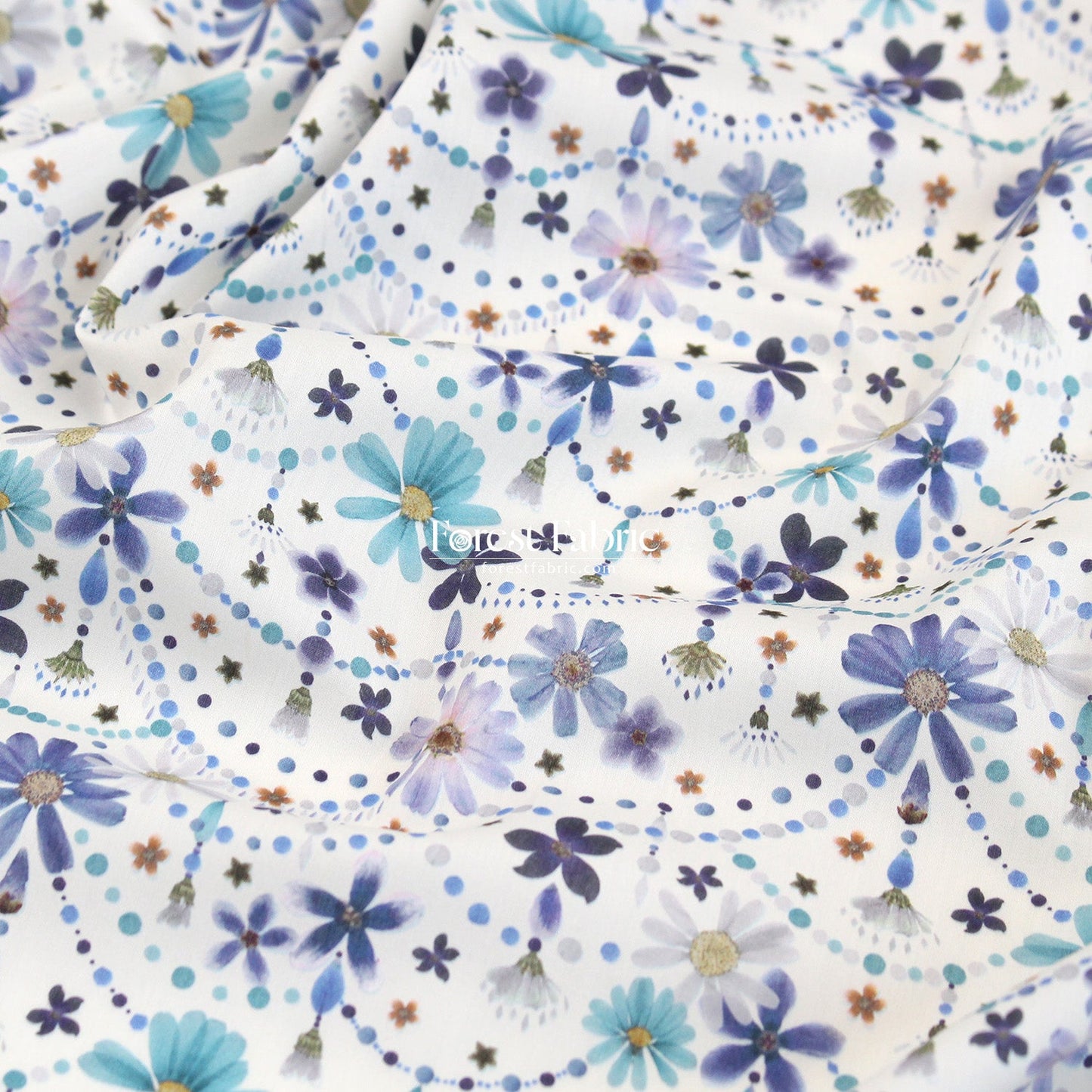 Liberty of London (Tana Lawn™ Cotton Fabric) - Floral Garland - FO:REST Fabric 布恩堂Liberty fabrictana lawnjapanese fabricykk zipper
