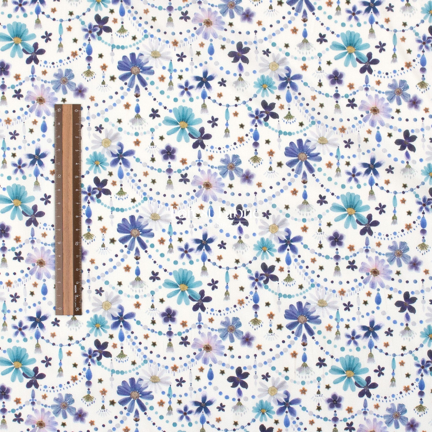 Liberty of London (Tana Lawn™ Cotton Fabric) - Floral Garland - FO:REST Fabric 布恩堂Liberty fabrictana lawnjapanese fabricykk zipper