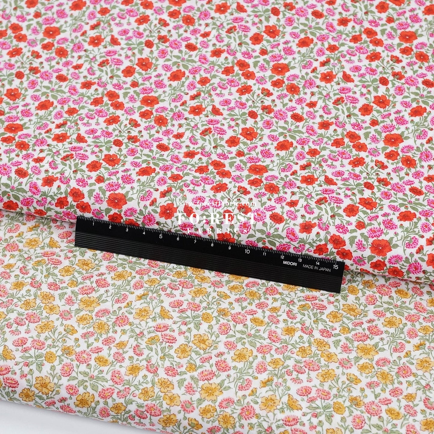 Liberty of London (Tana Lawn™ Cotton Fabric) - Freyja Daisy - FO:REST Fabric 布恩堂Liberty fabrictana lawnjapanese fabricykk zipper