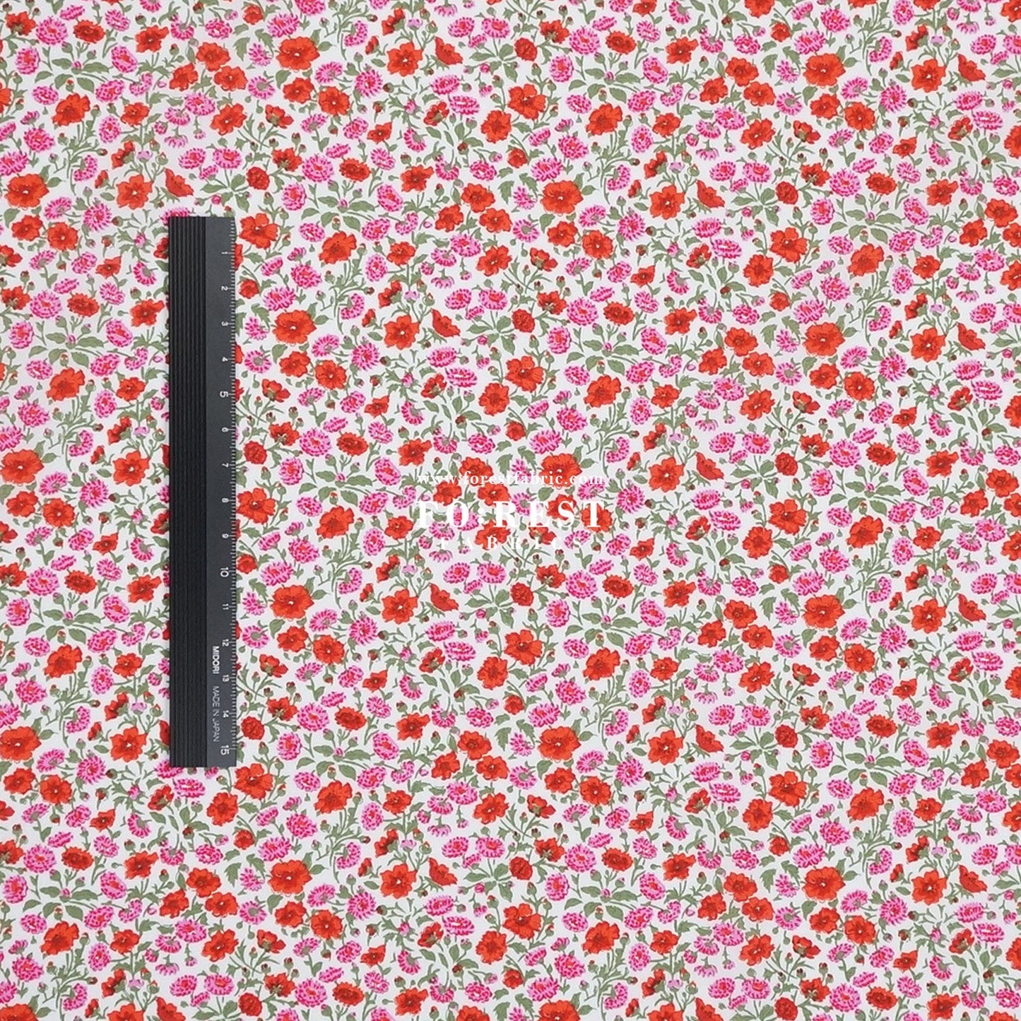 Liberty of London (Tana Lawn™ Cotton Fabric) - Freyja Daisy - FO:REST Fabric 布恩堂Liberty fabrictana lawnjapanese fabricykk zipper