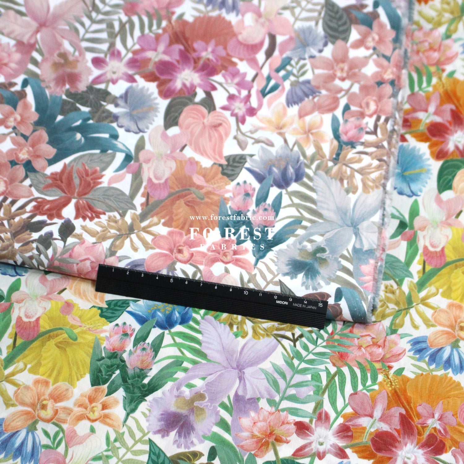 Liberty of London (Tana Lawn™ Cotton Fabric) - Greenhouse Tropic - FO:REST Fabric 布恩堂Liberty fabrictana lawnjapanese fabricykk zipper