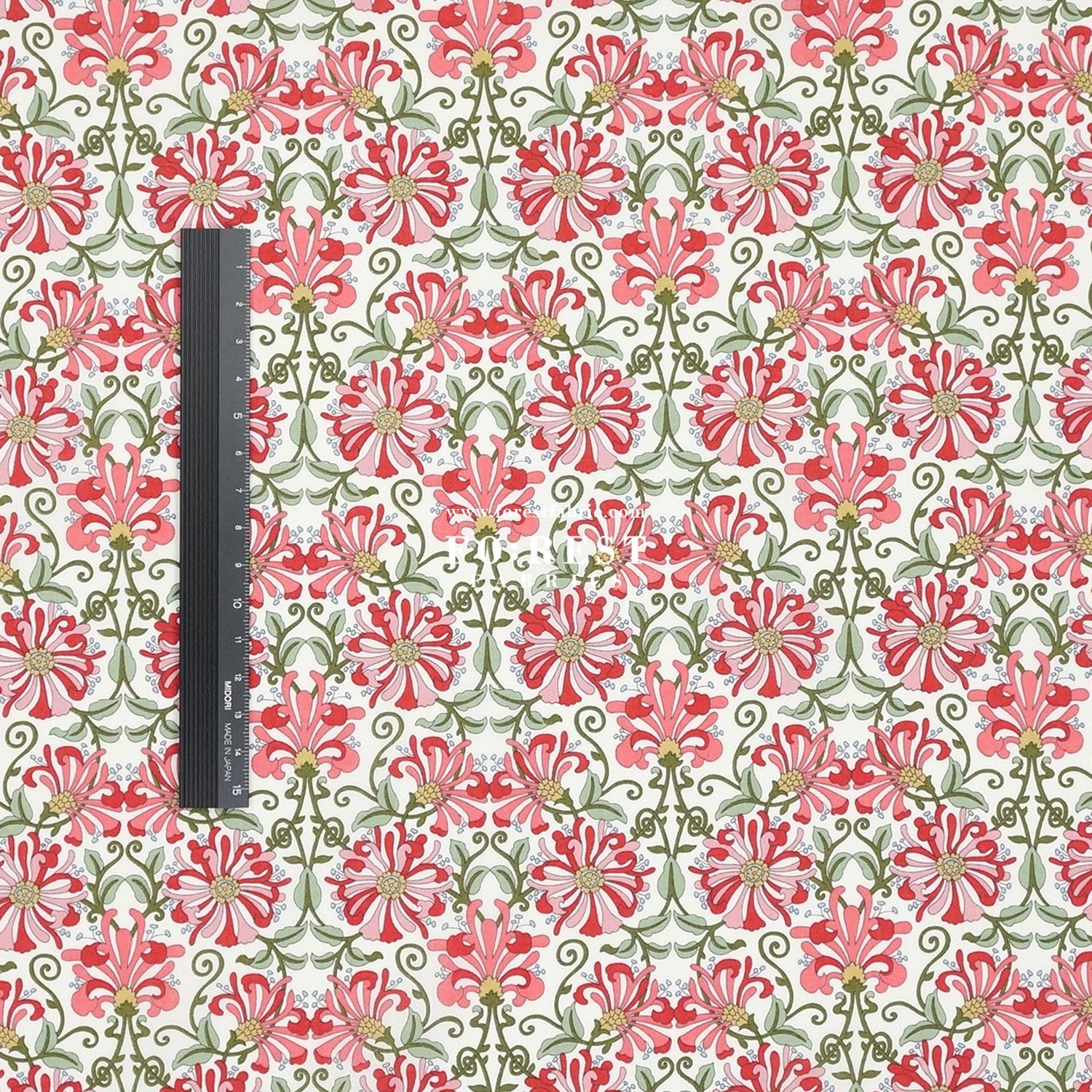Liberty of London (Tana Lawn™ Cotton Fabric) - Honeysuckle - FO:REST Fabric 布恩堂Liberty fabrictana lawnjapanese fabricykk zipper
