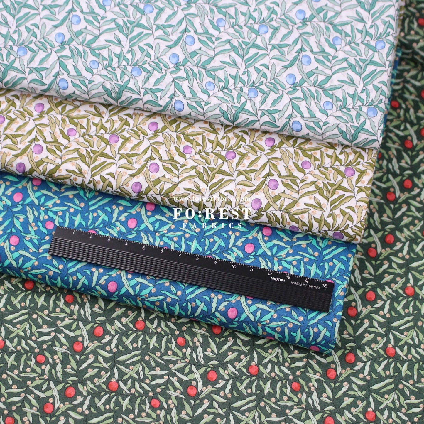 Liberty of London (Tana Lawn™ Cotton Fabric) - Joyous Juniper - FO:REST Fabric 布恩堂Liberty fabrictana lawnjapanese fabricykk zipper
