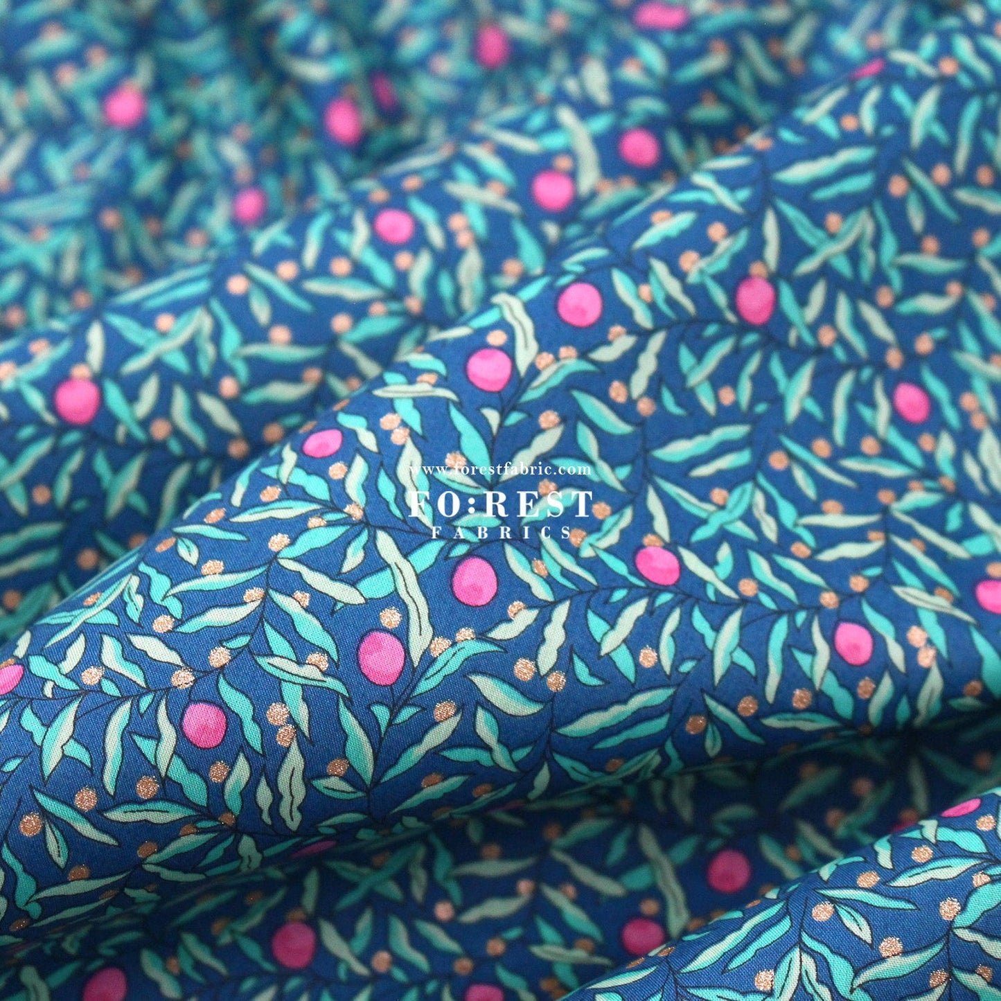 Liberty of London (Tana Lawn™ Cotton Fabric) - Joyous Juniper - FO:REST Fabric 布恩堂Liberty fabrictana lawnjapanese fabricykk zipper