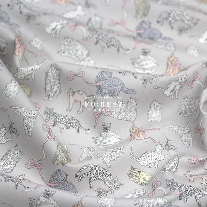 Liberty of London (Tana Lawn™ Cotton Fabric) - Koh & Eito cats - FO:REST Fabric 布恩堂Liberty fabrictana lawnjapanese fabricykk zipper