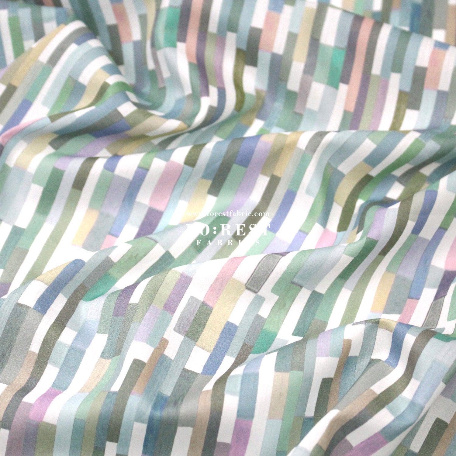 Liberty of London (Tana Lawn™ Cotton Fabric) - Maksimus - FO:REST Fabric 布恩堂Liberty fabrictana lawnjapanese fabricykk zipper