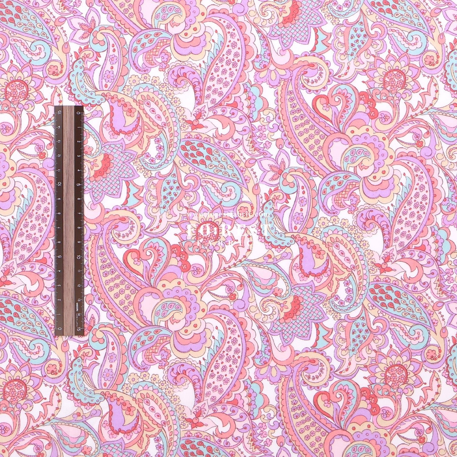 Liberty of London (Tana Lawn™ Cotton Fabric) - Mr Paisley - FO:REST Fabric 布恩堂Liberty fabrictana lawnjapanese fabricykk zipper