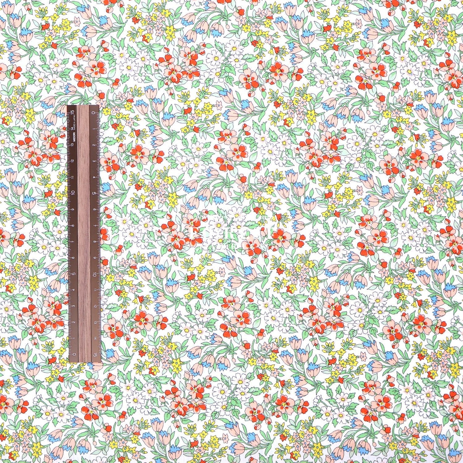 Liberty of London (Tana Lawn™ Cotton Fabric) - Nazanin - FO:REST Fabric 布恩堂Liberty fabrictana lawnjapanese fabricykk zipper