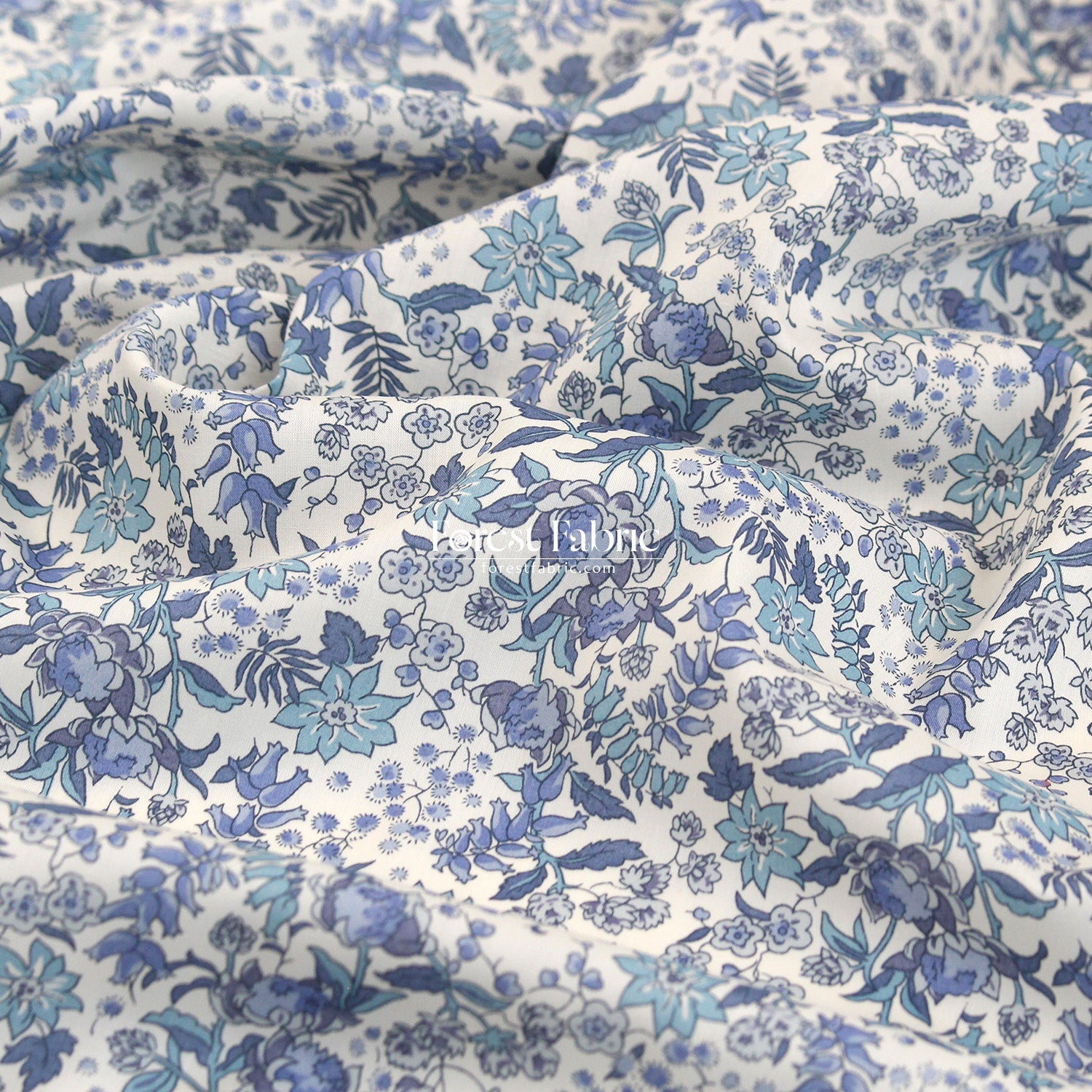 Liberty of London (Tana Lawn™ Cotton Fabric) - Serruria - FO:REST Fabric 布恩堂Liberty fabrictana lawnjapanese fabricykk zipper