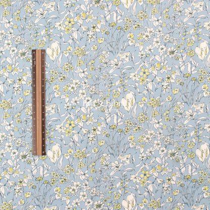 Liberty of London (Tana Lawn™ Cotton Fabric) - Wandervogel - FO:REST Fabric 布恩堂Liberty fabrictana lawnjapanese fabricykk zipper
