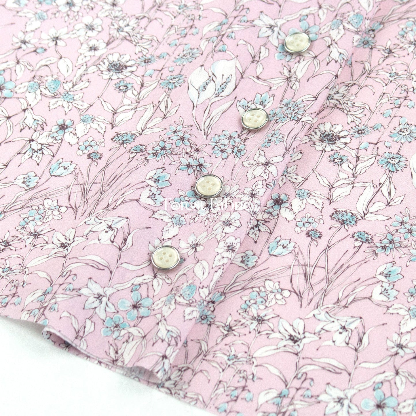 Liberty of London (Tana Lawn™ Cotton Fabric) - Wandervogel - FO:REST Fabric 布恩堂Liberty fabrictana lawnjapanese fabricykk zipper
