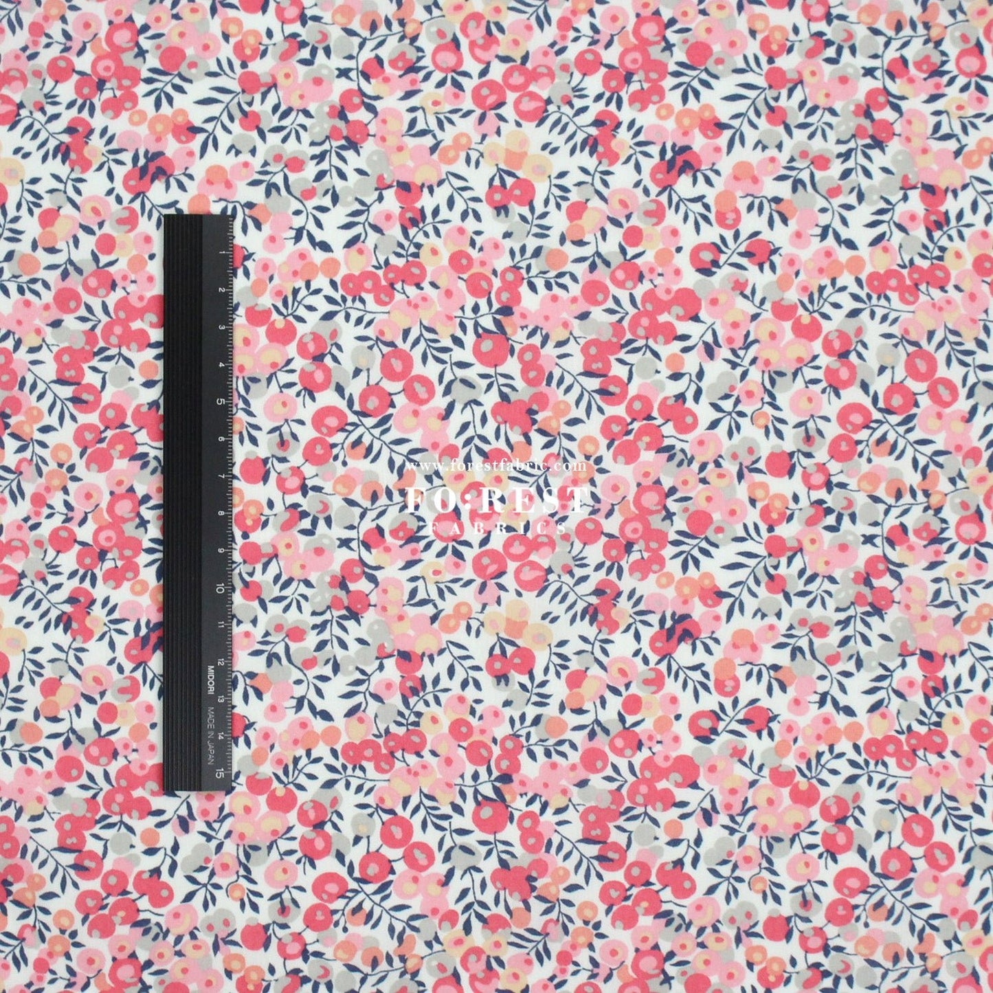 Liberty of London (Tana Lawn™ Cotton Fabric) - Wiltshire - FO:REST Fabric 布恩堂Liberty fabrictana lawnjapanese fabricykk zipper
