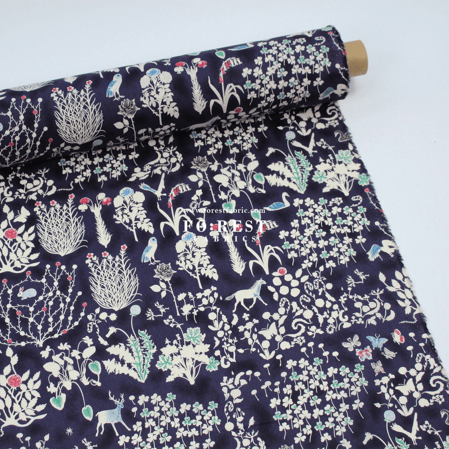 Liberty of London (Tana Lawn® Cotton Fabric) - Yoshie - FO:REST Fabric 布恩堂Liberty fabrictana lawnjapanese fabricykk zipper
