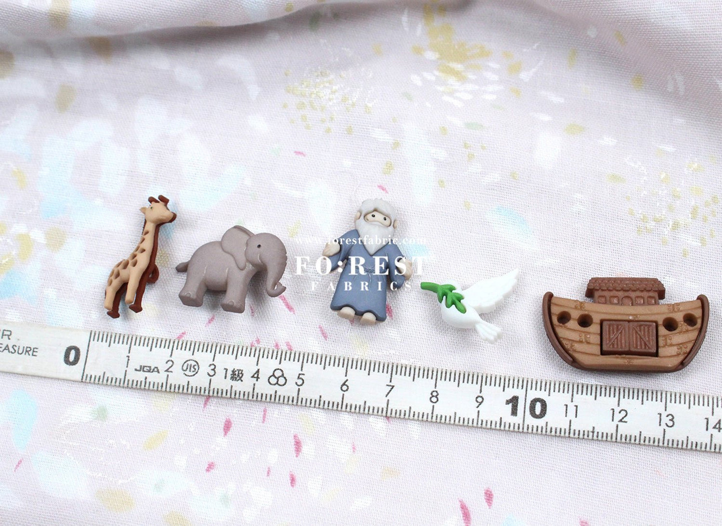 Noah’s Ark Buttons - FO:REST Fabric 布恩堂Liberty fabrictana lawnjapanese fabricykk zipper