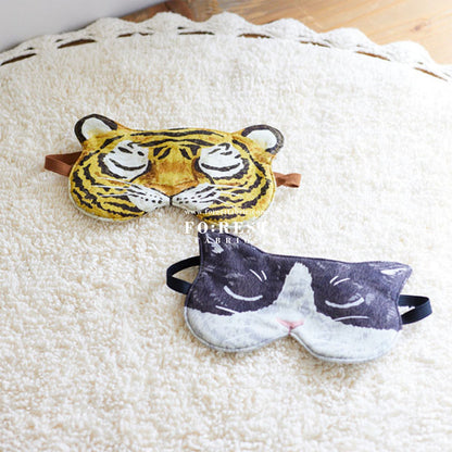Pre - cut cotton - Home Deco cats fabric - FO:REST Fabric 布恩堂Liberty fabrictana lawnjapanese fabricykk zipper
