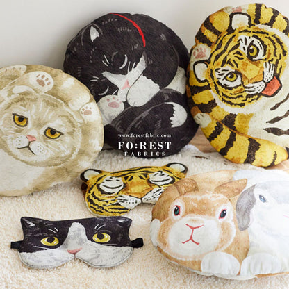 Pre - cut cotton - Home Deco cats fabric - FO:REST Fabric 布恩堂Liberty fabrictana lawnjapanese fabricykk zipper
