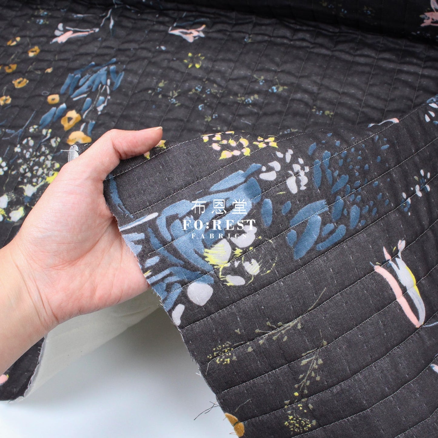 Quilted Organic double gauze - Nani iro fabric 間棉 - FO:REST Fabric 布恩堂Liberty fabrictana lawnjapanese fabricykk zipper