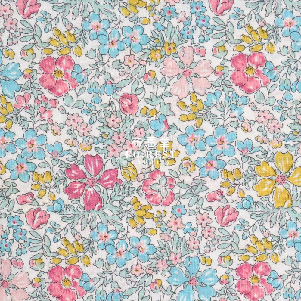 Quilting Liberty - Botanists Blossom C Lasenby Cotton