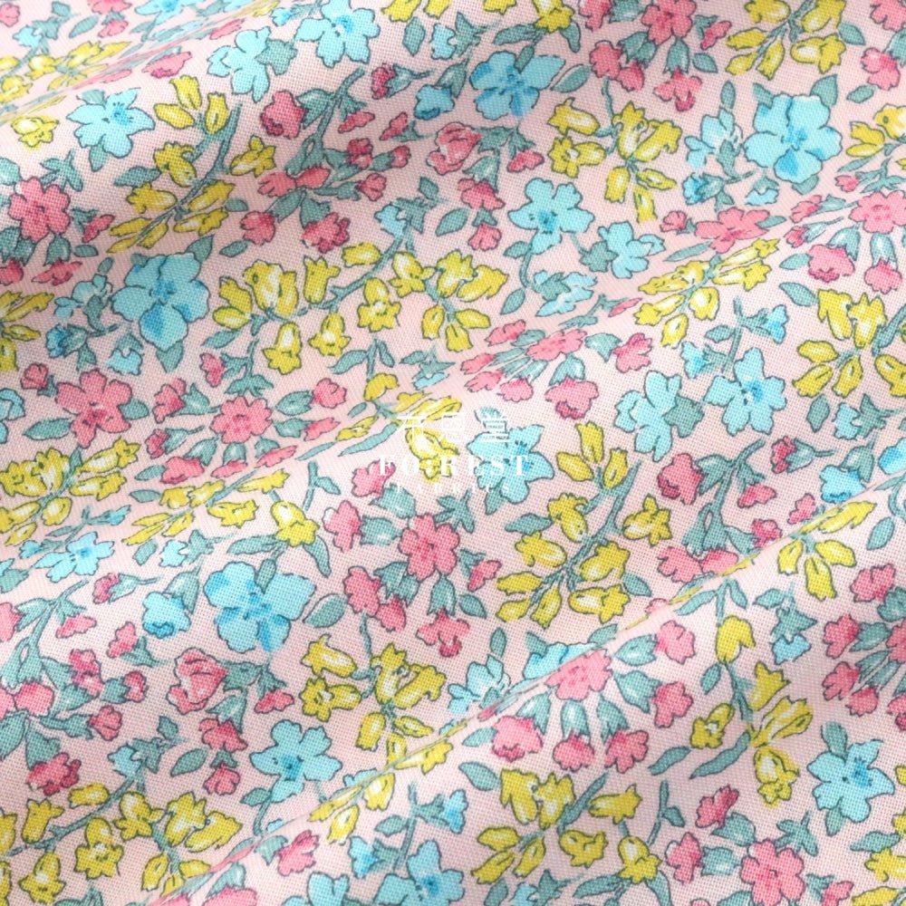 Quilting Liberty - Campion Meadow C - FO:REST Fabric 布恩堂Liberty fabrictana lawnjapanese fabricykk zipper