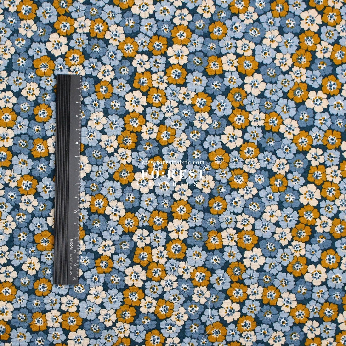 Quilting Liberty - Denim Florals 1 fabric - FO:REST Fabric 布恩堂Liberty fabrictana lawnjapanese fabricykk zipper