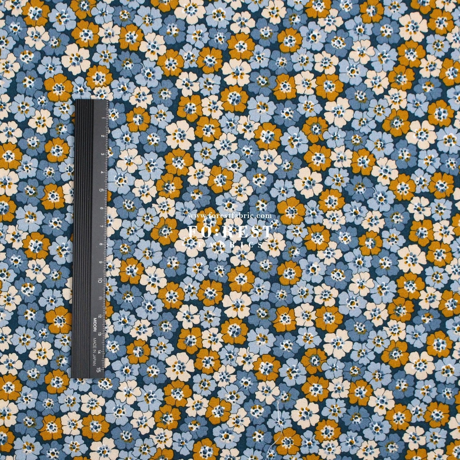 Quilting Liberty - Denim Florals 1 fabric - FO:REST Fabric 布恩堂Liberty fabrictana lawnjapanese fabricykk zipper