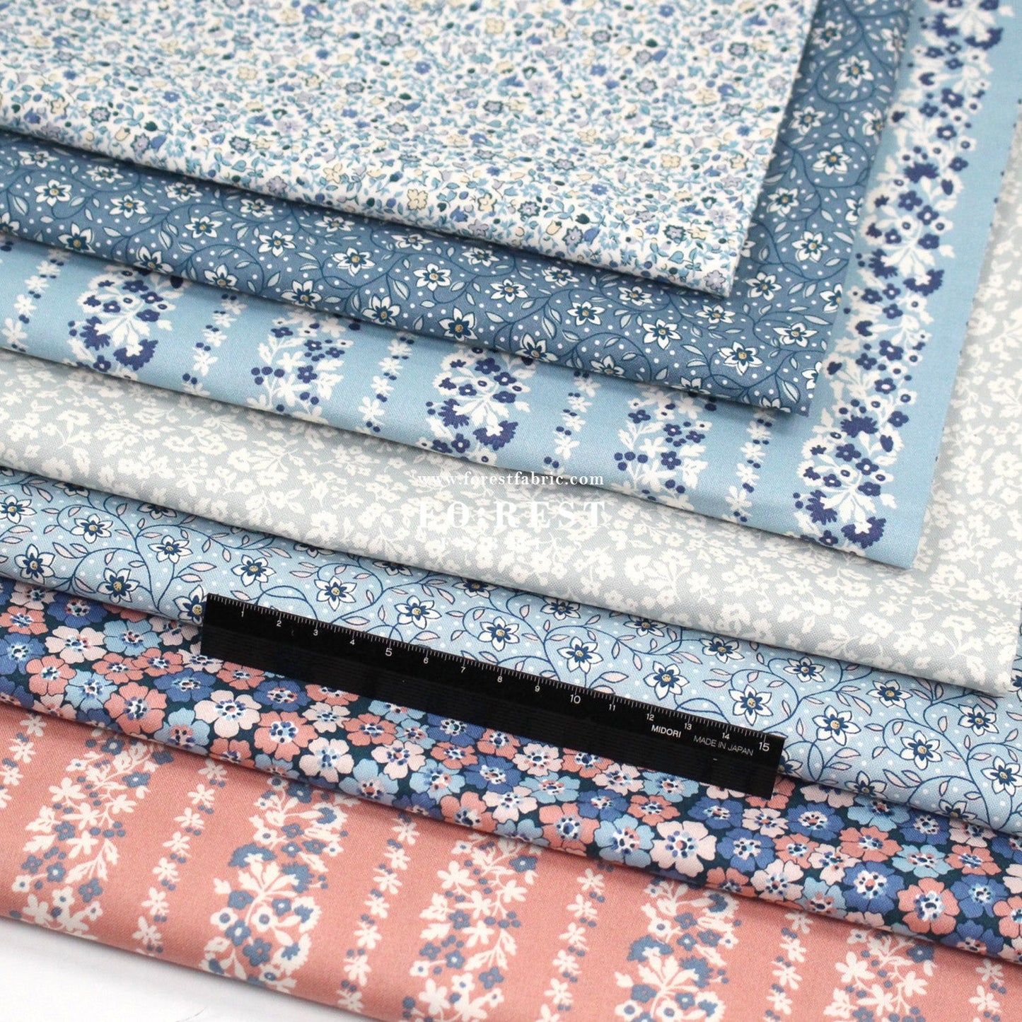 Quilting Liberty - Denim Florals 2 fabric - FO:REST Fabric 布恩堂Liberty fabrictana lawnjapanese fabricykk zipper
