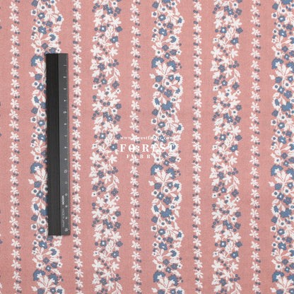 Quilting Liberty - Denim Florals 2 fabric - FO:REST Fabric 布恩堂Liberty fabrictana lawnjapanese fabricykk zipper