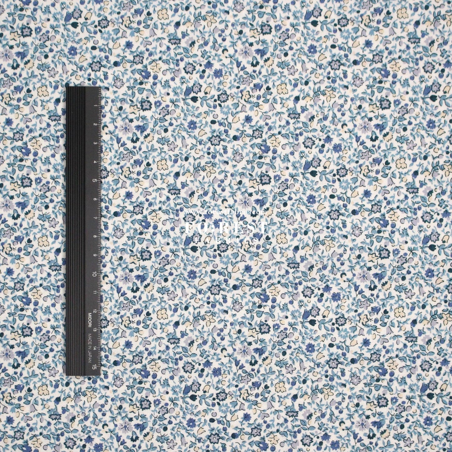 Quilting Liberty - Denim Florals 2 fabric - FO:REST Fabric 布恩堂Liberty fabrictana lawnjapanese fabricykk zipper