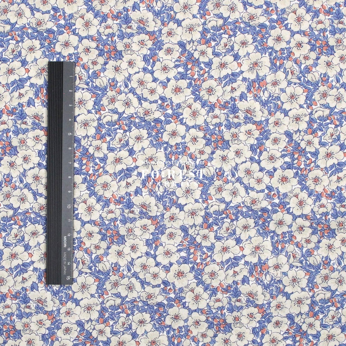 Quilting Liberty - Liberty Tree of Life Blue 2 fabric - FO:REST Fabric 布恩堂Liberty fabrictana lawnjapanese fabricykk zipper