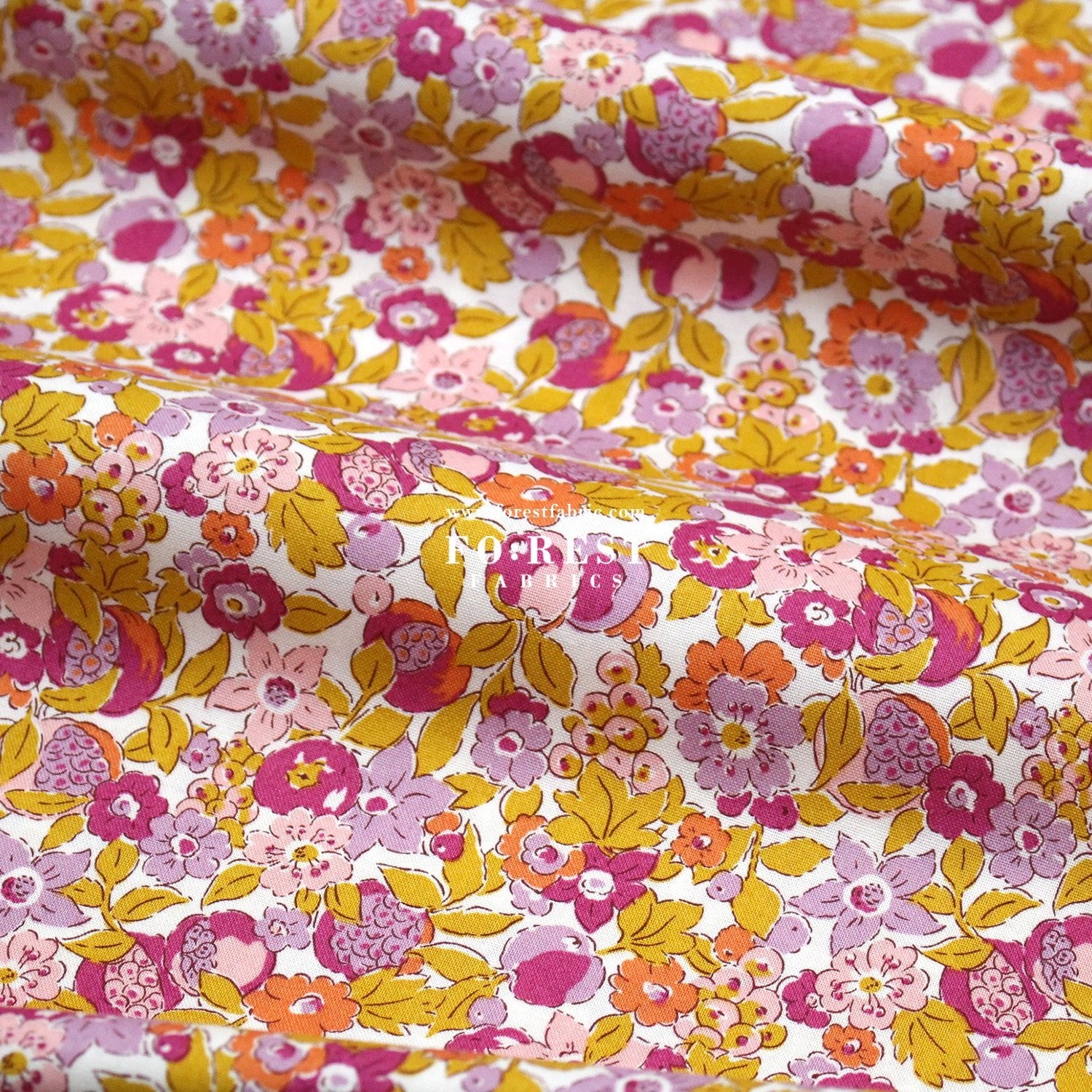 Quilting Liberty - Liberty Tree of Life Orange 1 fabric - FO:REST Fabric 布恩堂Liberty fabrictana lawnjapanese fabricykk zipper