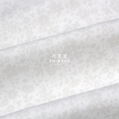 Quilting Liberty - Maddsie Blossom C Lasenby Cotton