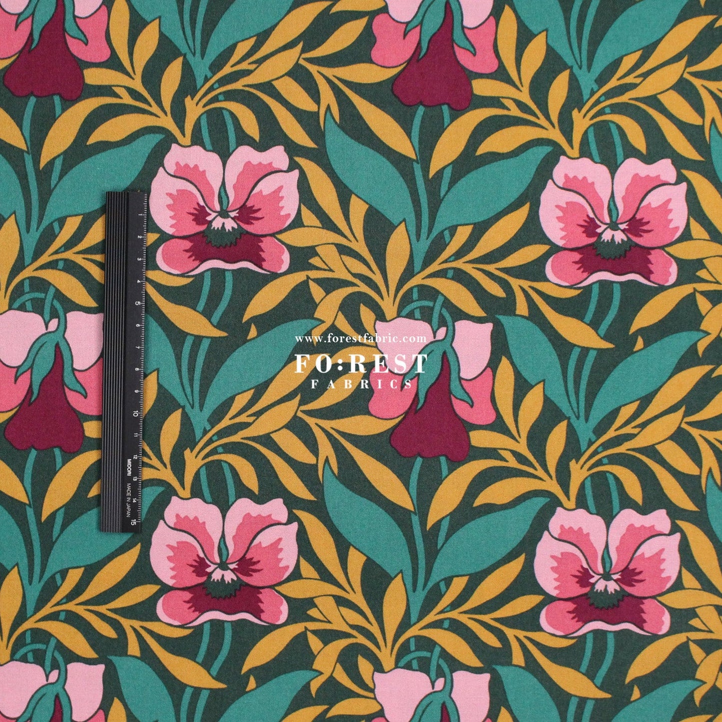 Quilting Liberty - Pansy Meadow 275cm Wide Width fabric - FO:REST Fabric 布恩堂Liberty fabrictana lawnjapanese fabricykk zipper