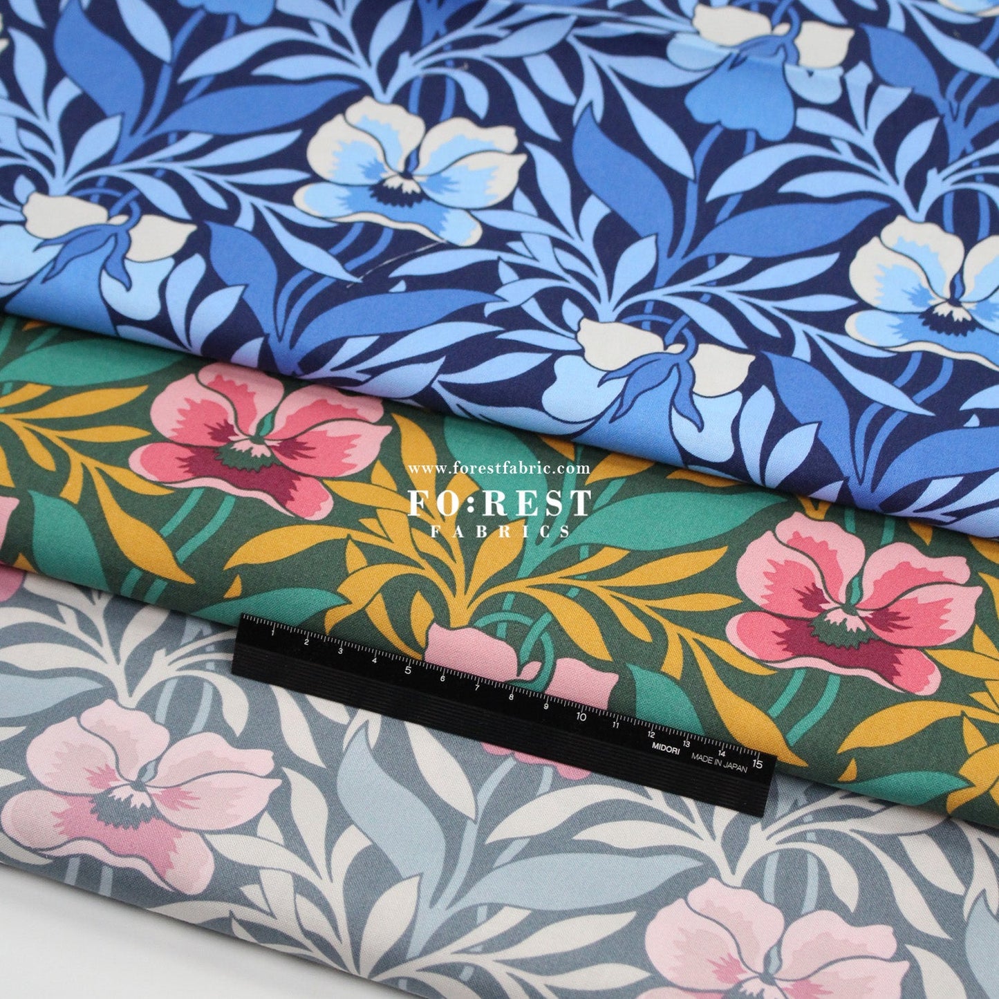 Quilting Liberty - Pansy Meadow 275cm Wide Width fabric - FO:REST Fabric 布恩堂Liberty fabrictana lawnjapanese fabricykk zipper