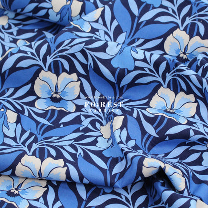 Quilting Liberty - Pansy Meadow 275cm Wide Width fabric - FO:REST Fabric 布恩堂Liberty fabrictana lawnjapanese fabricykk zipper