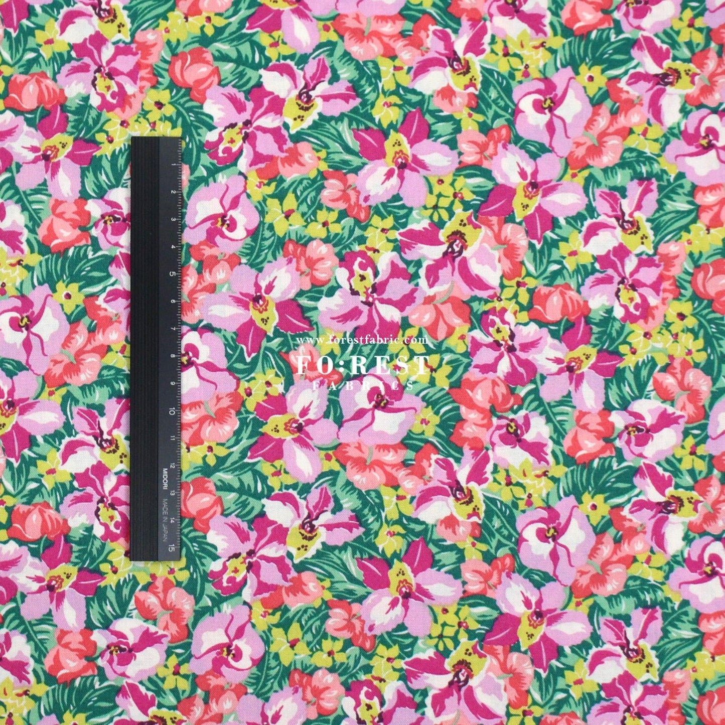 Quilting Liberty - Postcard from Paradise 1 fabric - FO:REST Fabric 布恩堂Liberty fabrictana lawnjapanese fabricykk zipper
