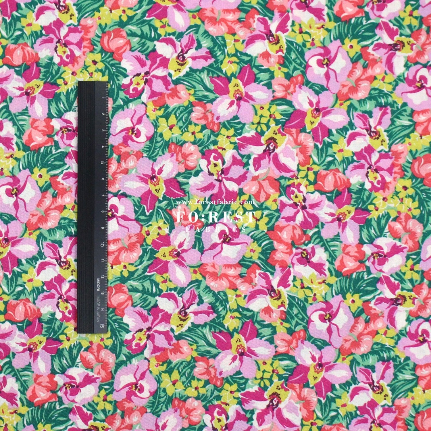 Quilting Liberty - Postcard from Paradise 1 fabric - FO:REST Fabric 布恩堂Liberty fabrictana lawnjapanese fabricykk zipper