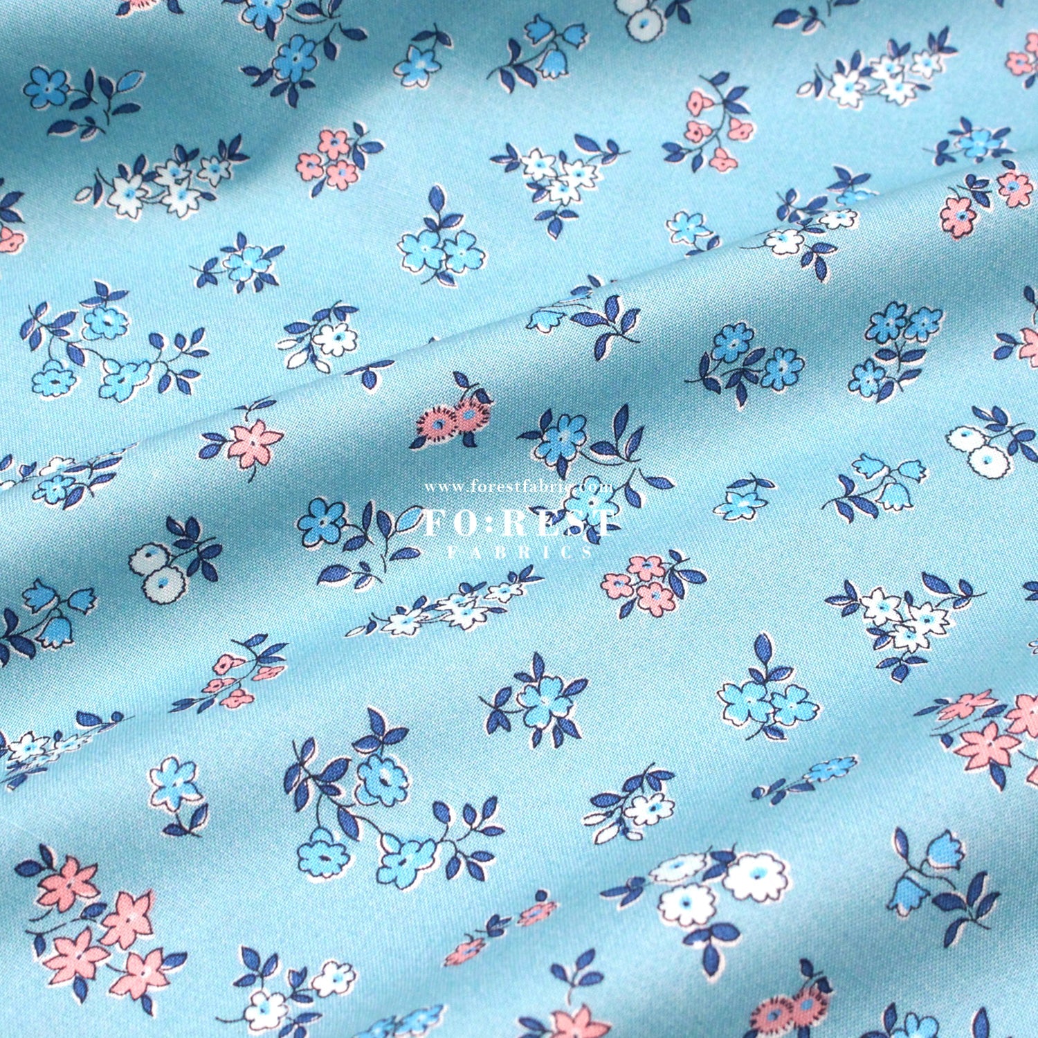 Quilting Liberty - Posy Sprig fabric D - FO:REST Fabric 布恩堂Liberty fabrictana lawnjapanese fabricykk zipper