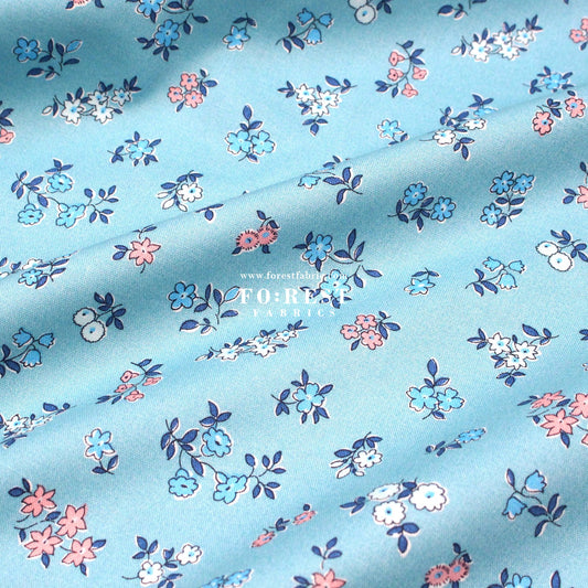 Quilting Liberty - Posy Sprig fabric D - FO:REST Fabric 布恩堂Liberty fabrictana lawnjapanese fabricykk zipper
