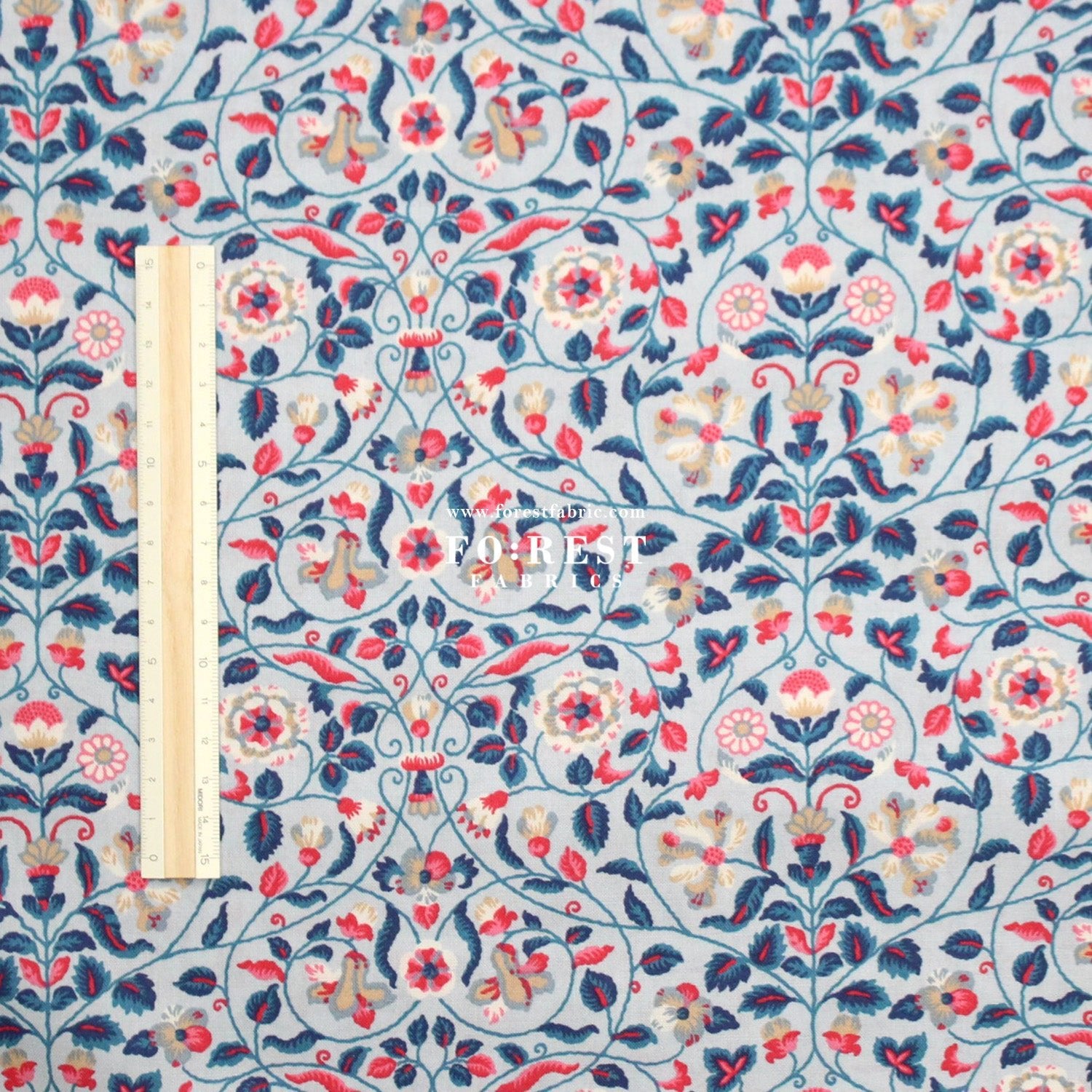 Quilting Liberty - The Craft Garden A fabric - FO:REST Fabric 布恩堂Liberty fabrictana lawnjapanese fabricykk zipper