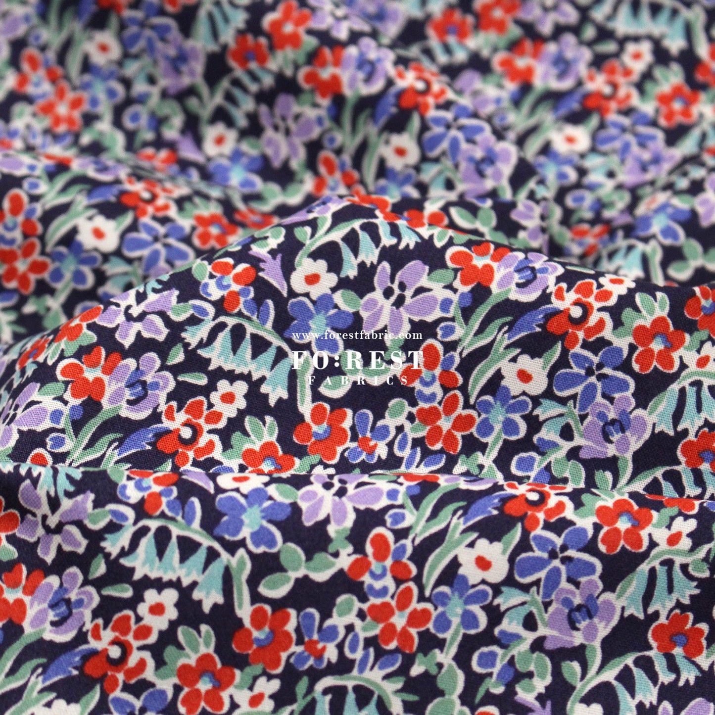 Quilting Liberty - Tudor Celebration 1 fabric - FO:REST Fabric 布恩堂Liberty fabrictana lawnjapanese fabricykk zipper