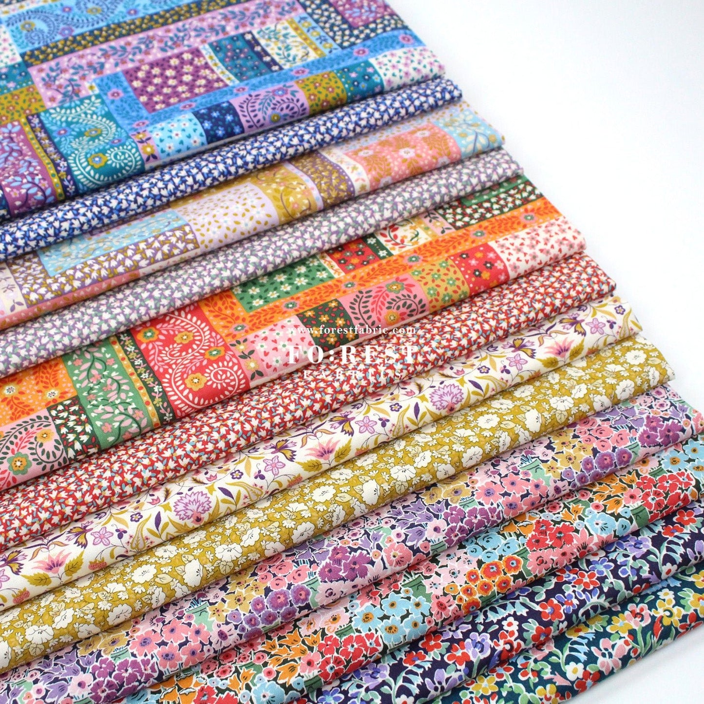 Quilting Liberty Tudor Celebration fabric SET - FO:REST Fabric 布恩堂Liberty fabrictana lawnjapanese fabricykk zipper