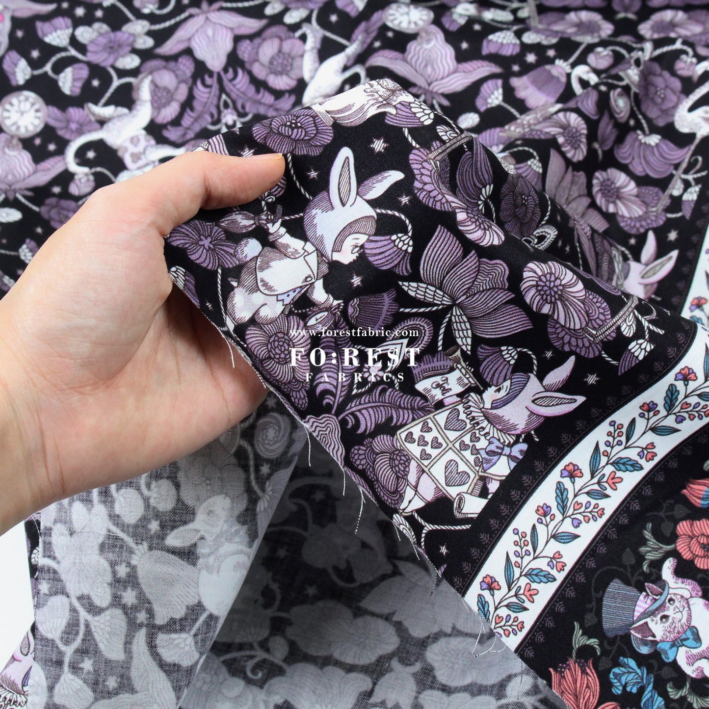 Satin Super Cotton - JoliFleur Poisonberry Thief fabric Black - FO:REST Fabric 布恩堂Liberty fabrictana lawnjapanese fabricykk zipper