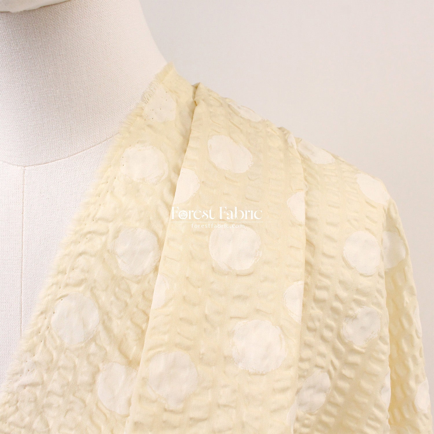 Seersucker cotton - Dot fabric - FO:REST Fabric 布恩堂Liberty fabrictana lawnjapanese fabricykk zipper