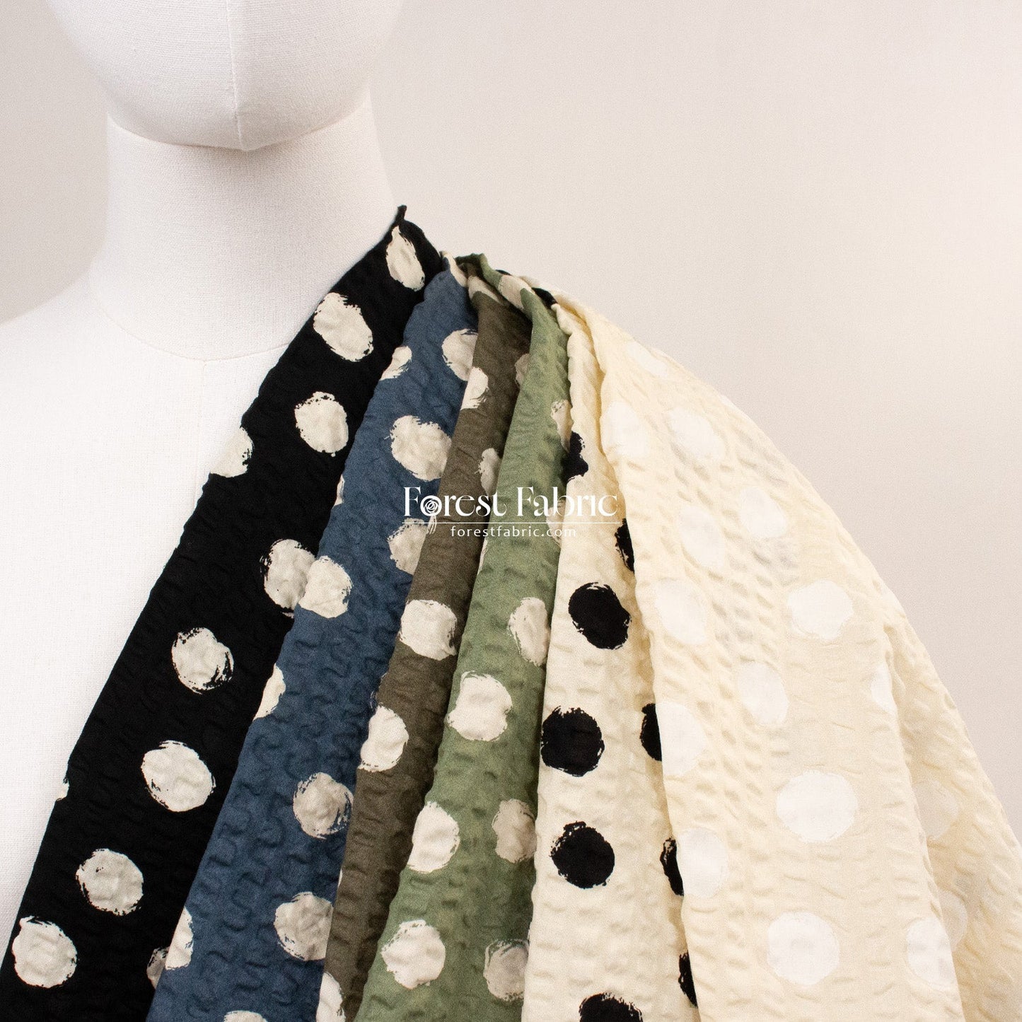 Seersucker cotton - Dot fabric - FO:REST Fabric 布恩堂Liberty fabrictana lawnjapanese fabricykk zipper