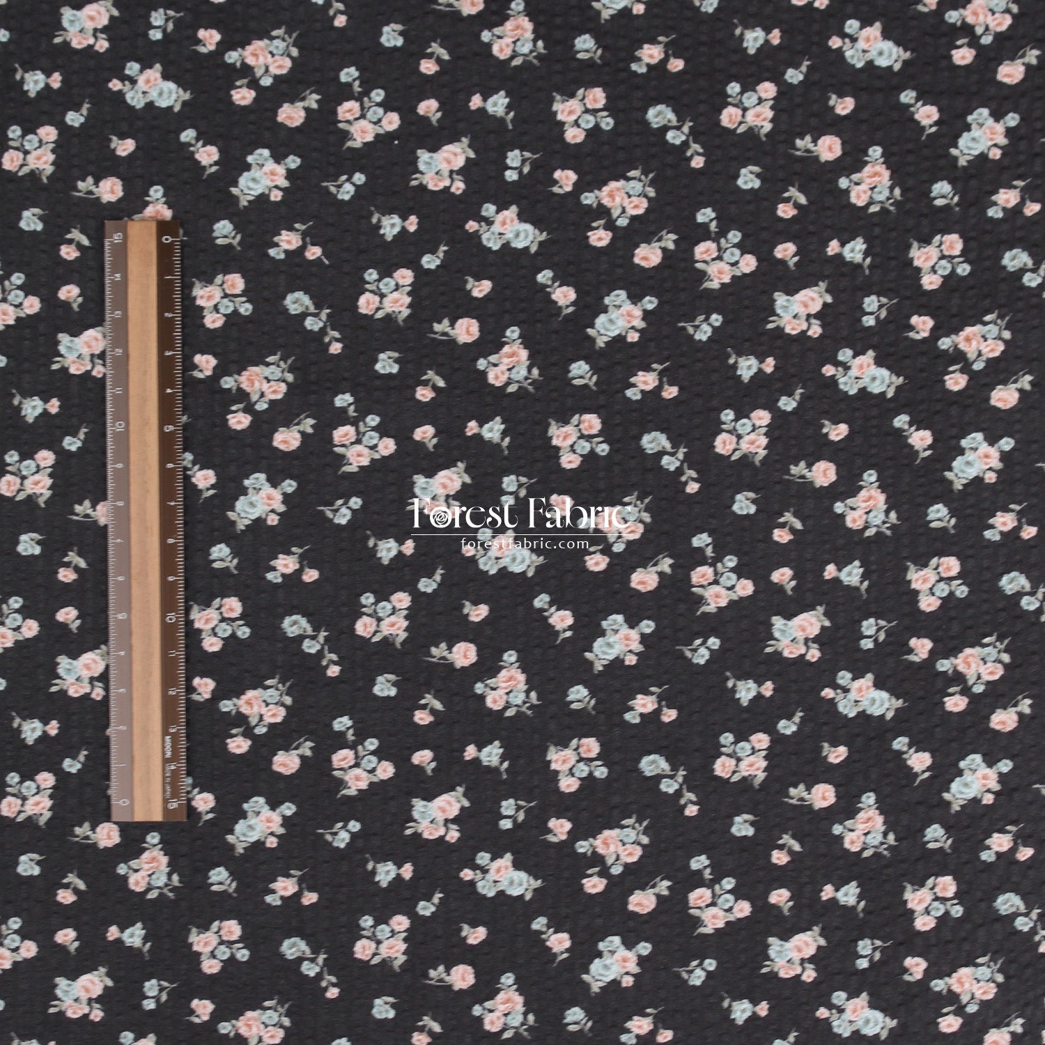Seersucker cotton - Little Rose fabric 泡泡棉 - FO:REST Fabric 布恩堂Liberty fabrictana lawnjapanese fabricykk zipper