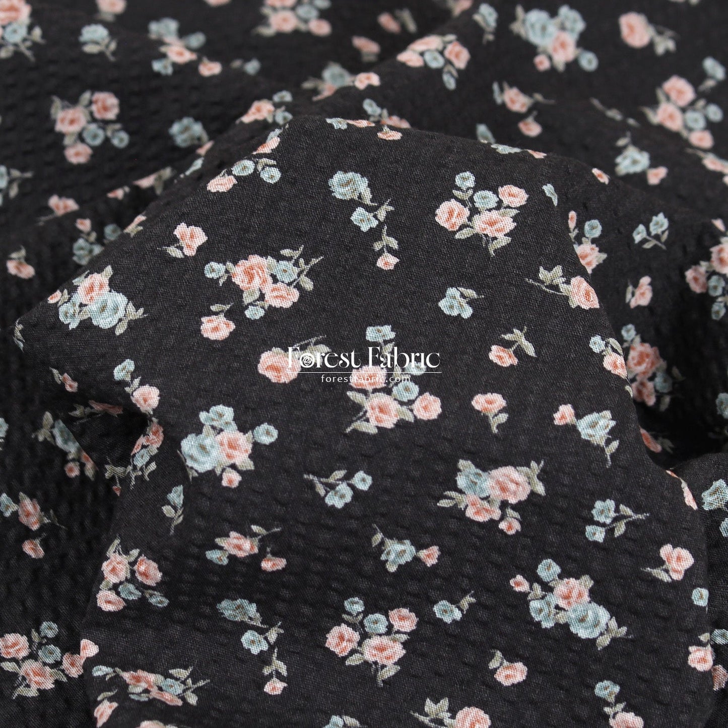 Seersucker cotton - Little Rose fabric 泡泡棉 - FO:REST Fabric 布恩堂Liberty fabrictana lawnjapanese fabricykk zipper