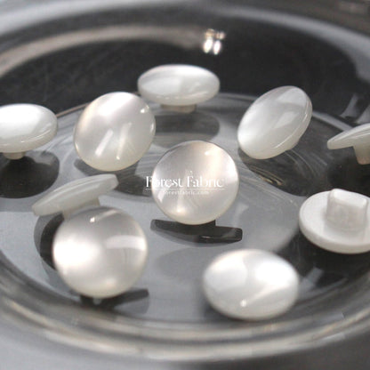 White Cat Eye Buttons - FO:REST Fabric 布恩堂Liberty fabrictana lawnjapanese fabricykk zipper