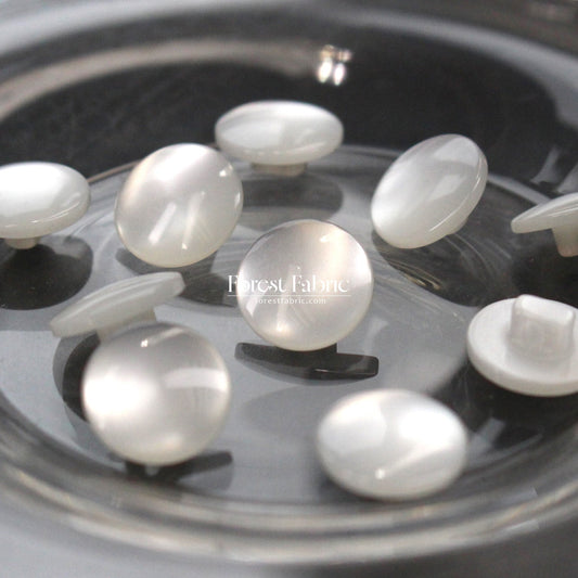 White Cat Eye Buttons - FO:REST Fabric 布恩堂Liberty fabrictana lawnjapanese fabricykk zipper