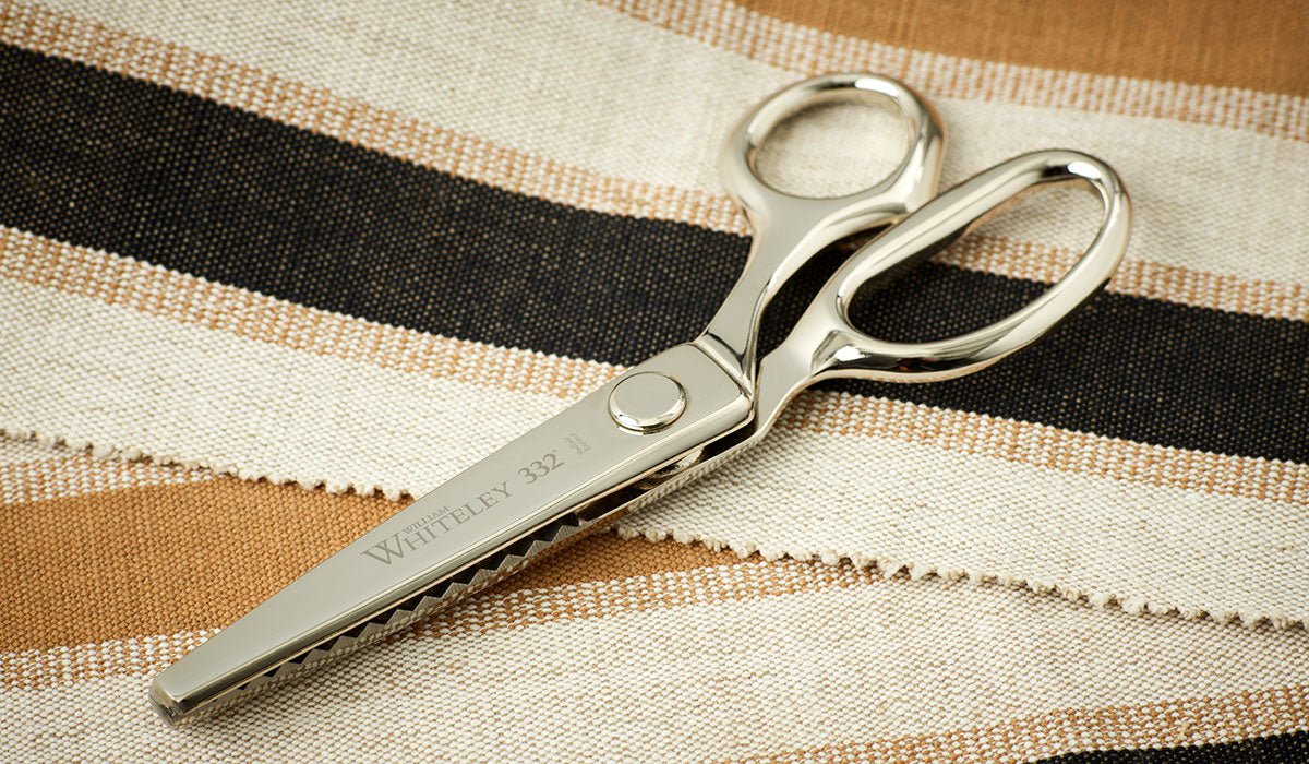 WILKINSON PINKING SHEARS SCISSORS 牙剪刀 - FO:REST Fabric 布恩堂Liberty fabrictana lawnjapanese fabricykk zipper